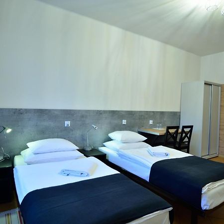 Hotel Gracja Kuznia Raciborska エクステリア 写真