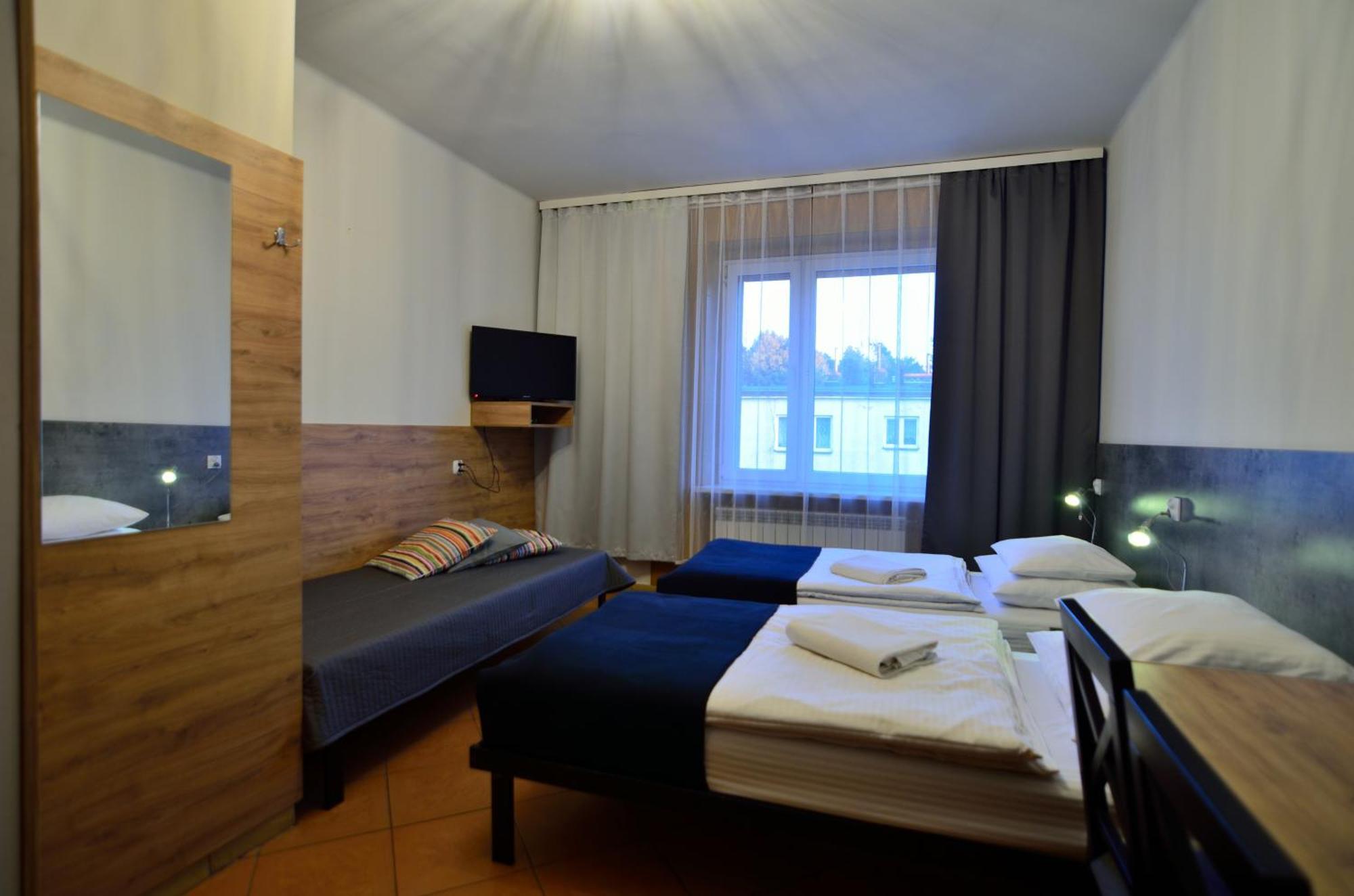 Hotel Gracja Kuznia Raciborska エクステリア 写真