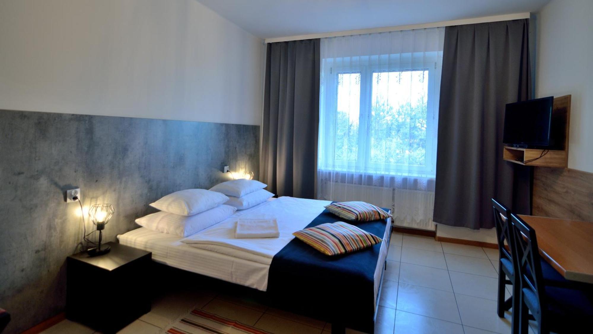 Hotel Gracja Kuznia Raciborska エクステリア 写真