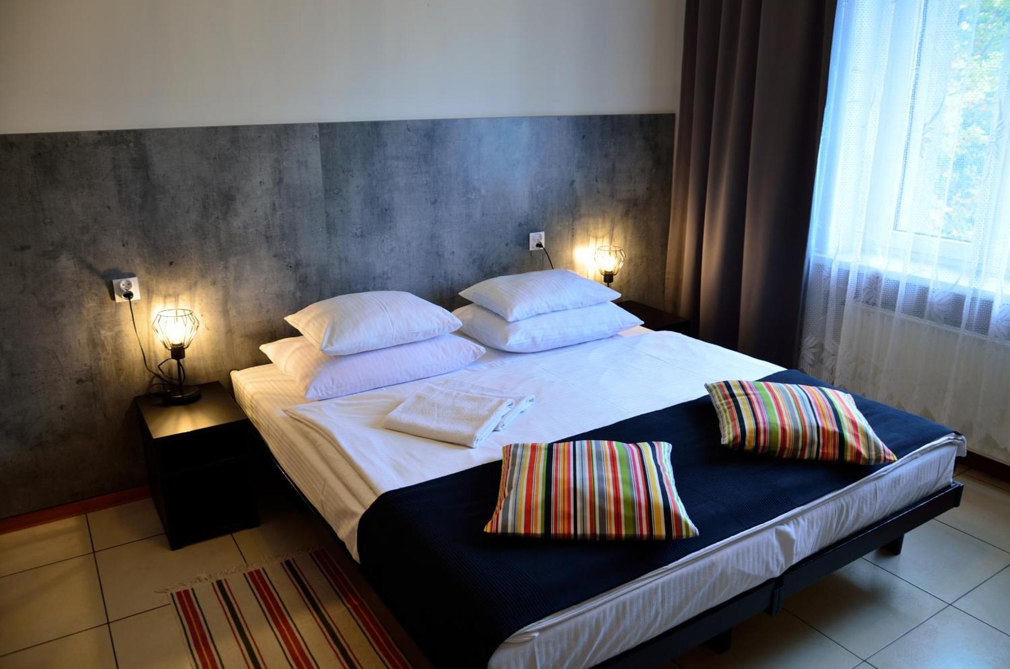 Hotel Gracja Kuznia Raciborska エクステリア 写真