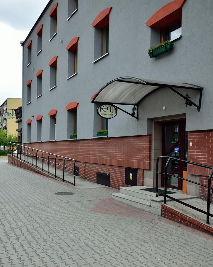 Hotel Gracja Kuznia Raciborska エクステリア 写真